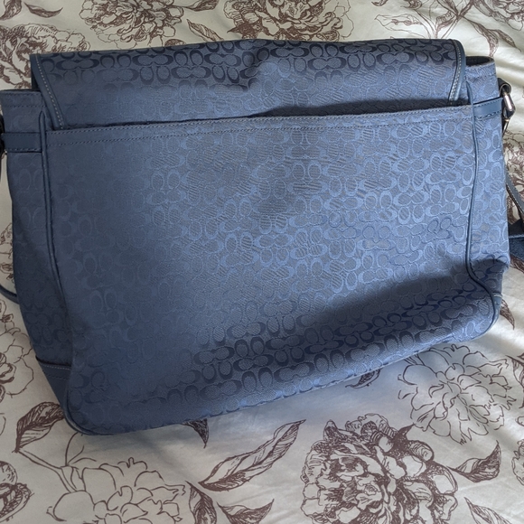 COACH Baby Blue Laptop or Baby Bag - Picture 9 of 9